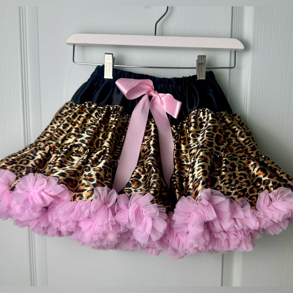 Leopard Print Tulle Trim Skirt with Pink Bow - Kids Sz 10-11 (130)